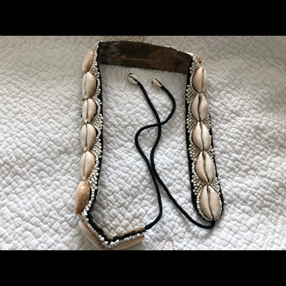 Shells belt